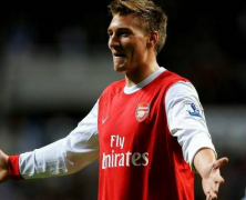Bendtner in pole position for Barca trip